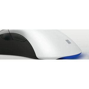Microsoft Pro IntelliMouse - Optical - Cable - USB 2.0 Type A - 16000 dpi - Scroll Wheel - 5 Button(s) - Right-handed Only