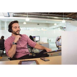 Poly Voyager Focus UC B825-M Wired/Wireless Over-the-head, On-ear Stereo Headset - Microsoft Teams Certification - Binaura