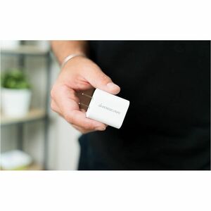 IOGEAR 20W USB-C Smartphone Charger - GearPower ™ 20W USB-C Smartphone Charger, Compatible with all Type C, USB4, Thunderb