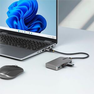 StarTech.com 4-Port USB Hub, USB 3.0 5Gbps, Bus Powered, USB-A to 4xA w/ Optional Auxiliary Power, Portable Laptop USB Hub