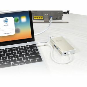 j5create JCA374-N USB-Typ C Docking Station für Tablet-PC, Notebook - Ladefunktion - Tragbar - 4K, Full HD - 3840 x 2160, 