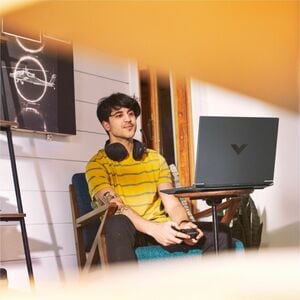 HP Victus 15-fa1000 15-fa1003TX 39.6 cm (15.6") 游戏笔记本 - Full HD - 144 Hz - Intel Core i7 第13代 i7-13700H - 16 GB - 512 GB S