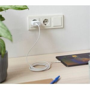 Trust Maxo 45 W Wechselstromadapter - 45 W - 5 V Gleichstrom, 9 V DC, 12 V Gleichstrom, 15 V DC, 20 V DC - 3 A