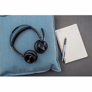 Poly Voyager Focus 2 Kabel/Kabellos Kopfbügel, Auf den Ohren Stereo Headset - Schwarz - Siri, Google Assistant - Binaural 