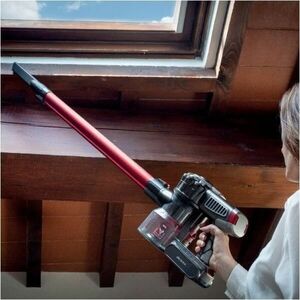 Aspirapolvere con bastone Ariete 2757 senza filo - Rosso - 1 L Capacità serbatoio acqua - Pennello, Ugello per fessure - T