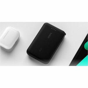 Belkin BoostCharge Power Bank 10K With Integrated Cable - For Smartphone, Tablet PC, iPad mini, iPad, iPad Pro - 10000 mAh