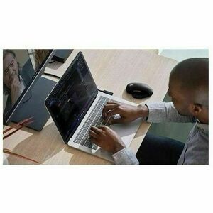 Microsoft Surface Laptop 7 13.8" Touchscreen Copilot+ PC Notebook - 120 Hz - Intel Core Ultra 5 238V - 32 GB - 256 GB SSD 