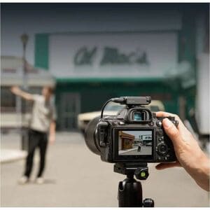 DJI Wireless Microphone System - 48 kHz Operating Frequency - 400 m Operating Range