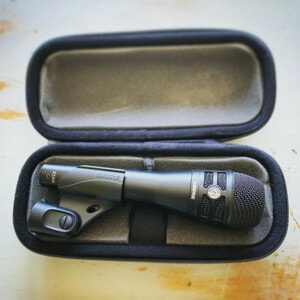 Shure Dualdyne KSM8/B 有线 动态 麦克风 - 40 Hz 到 16 kHz - 心形麦克风 - 手持 - XLR