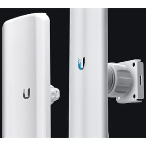 Ubiquiti LiteAP AC LAP-GPS IEEE 802.11ac 450 Mbit/s Wireless Access Point - 2.40 GHz, 5 GHz - 1 x Network (RJ-45) - Gigabi