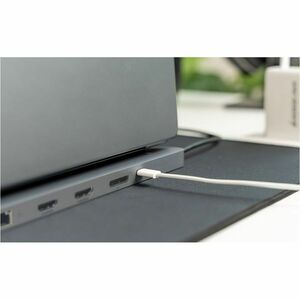 IOGEAR Dock Pro USB-C Triple HD Dock - for Tablet, Workstation, Notebook, Monitor - Charging Capability - Memory Card Read