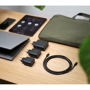 Trust Maxo 100 W AC Adapter - Universal Adapter - For Notebook, Smartphone, Tablet PC - 120 V AC, 230 V AC Input - 5 V DC,