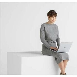 Microsoft Surface Laptop 6 34.3 cm (13.5") Touchscreen Notebook - Intel Core Ultra 5 135H - 16 GB - 256 GB SSD - English (