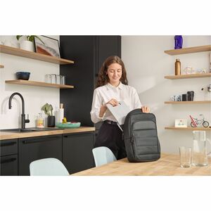 Kensington Carrying Case (Backpack) for 35.6 cm (14") Notebook - Black - Polyester Body - Shoulder Strap