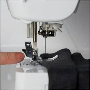 Brother TY600C Sewing Machine - 50 Built-In Stitches - Automatic Threading - Sewing, Home