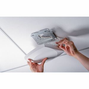 Cisco CW9178I Tri Band Wi-Fi 7 IEEE 802.11a/b/g/n/ac/ax/be/d/h/i 24 Gbit/s Wireless Access Point - Indoor - 2.40 GHz, 5 GH