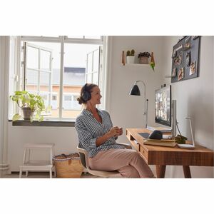 HP EliteStudio 8 AiO G1i Intel Core Ultra 7 265 - 512GB SSD 16GB - DDR5 SDRAM - 1920 x 1080 - Argent vif - W11P