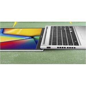 Portátil - Asus VivoBook 15 M1502 M1502YA-NJ538W 39.6cm (15.6") - Full HD - 60Hz - AMD Ryzen 5 - 8GB - 512GB SSD - Plata -