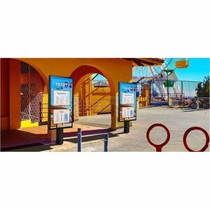 LG 49XE3P-B Outdoor Signage - 49" LCD - In-plane Switching (IPS-M+) Technology - Touchscreen - 24 Hours/7 Days Operation -