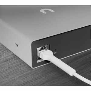 AI Key Edge AI appliance that enhances any UniFi Protect deployment with proactive AI-driven threat detection and alerting