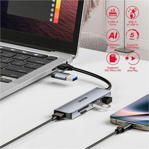 5-in-1 USB Hub with 3 Ports USB-A 5Gbps SD and Micro SD Card Reader UNITEK hook color box