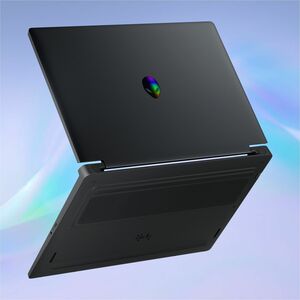 Alienware 15 DA15260 38.86 cm (15.30") Gaming Notebook - WUXGA - 165 Hz - Intel Core 7 Series 2 240H - 16 GB - 512 GB SSD 