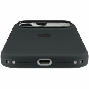 iPhone 17 Pro Silicone Case with MagSafe – Black
