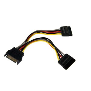 StarTech.com Adattatore cavo splitter Y di alimentazione SATA 15 cm - M/F - Per Unità disco - SATA / SATA - 1 Unità