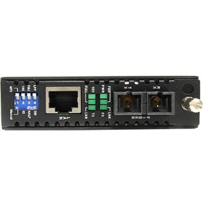 StarTech.com Gigabit Ethernet Single Mode Fiber Media Converter SC 40 km - 1000 Mbps - Supports standalone operation; or i