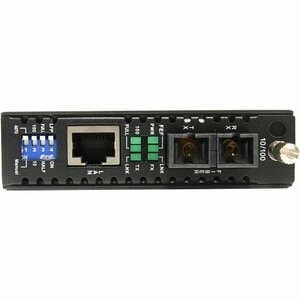 StarTech.com 10/100 Mbps Multi Mode Fiber Media Converter SC 2 km - Convert and extend a 10/100 Mbps Ethernet connection u