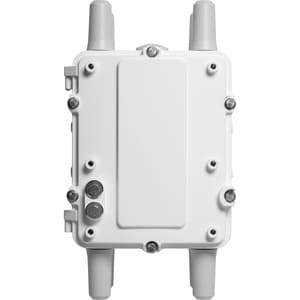 CGR1240 w/ 4 module slots2 GE2 serial4 FE LANWi-FiGPS