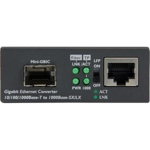 StarTech.com Gigabit Ethernet Fiber Media Converter with Open SFP Slot - Supports 10/100/1000 Networks - Convert and exten