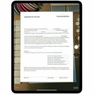 Apple iPad Pro (8th Generation) A3357 Tablet - 27.94 cm (11") - 12 GB - 256 GB Storage - iPadOS 26 - Silver - M5 Nona-core