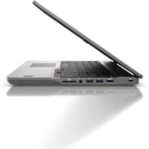 Fujitsu CELSIUS H H5511 39,6 cm (15,6 Zoll) Mobile Workstation - Full HD - 1920 x 1080 - Intel Core i5 11. Generation i5-1