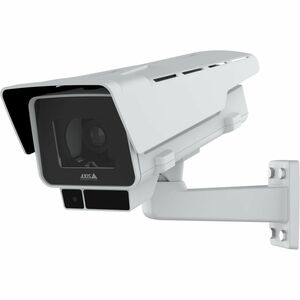 AXIS P1388-LE 1/1.8in image sensor outdoor NEMA 4X IP66 IP67 and impact resistant 4K / 8MP resolution day/night box camera