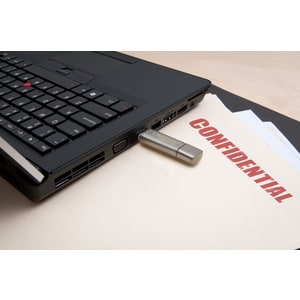 Kingston 8GB DataTraveler Locker+ G3 USB 3.0 Flash Drive - 8 GB - USB 3.0 - 80 MB/s Read Speed - 10 MB/s Write Speed - Sil