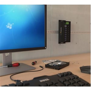 StarTech.com HUB Industriale USB 3.0 a 7 porte - Perno e concentratore USB 3.0 con ESD e protezione da sovratensioni - 7 T
