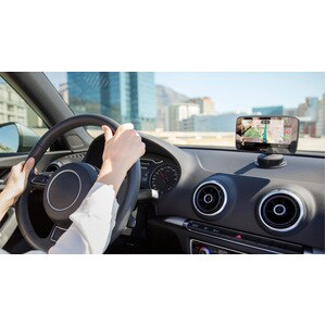 TomTom GO 5200 Automobile Portable GPS Navigator - Mountable - 12.7 cm (5") - Touchscreen - Speed Camera Detector, Microph