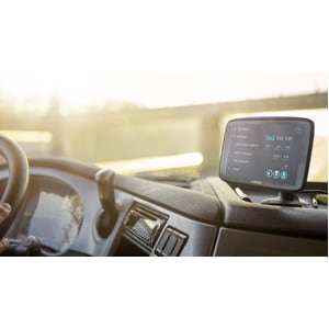 TomTom GO PROFESSIONAL 620 Automobile Portable GPS Navigator - Mountable - 15.2 cm (6") - Touchscreen - Microphone, Speed 