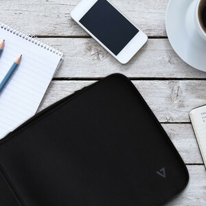 V7 CSE5H-BLK-9E Carrying Case (Sleeve) for 29.5 cm (11.6") Notebook - Black - Neoprene Body - Neopro Exterior Material - F