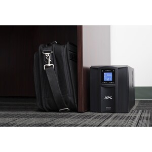 APC SMART-UPS C 1500VA LCD 230V WITH SMARTCONNECT IN