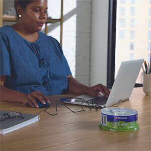 Verbatim CD-RW 700MB 4X-12X High Speed with Branded Surface - 25pk Spindle - 700MB - 25 Pack