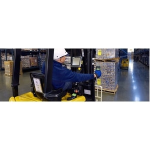 Zebra LI3678-ER Handheld Barcode Scanner Kit - Wireless Connectivity - Industrial Green - 1D - Extended Range - Imager