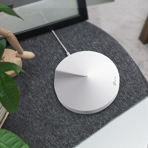 TP-Link Deco M9 Plus IEEE 802.11ac 2,15 Gbit/s Drahtloser Access Point - 5 GHz, 2,40 GHz - 8 x Interne Antenne(n) - 2 x Ne