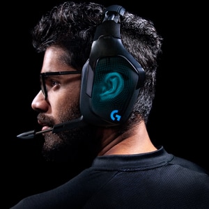 Logitech G G935 Wired/Wireless Over-the-head Stereo Gaming Headset - Black - Binaural - Circumaural - 2000 cm - 39 Ohm - 2