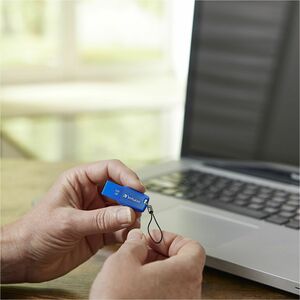 Verbatim 128GB Ergo USB 3.0 Flash Drive - Blue - The Verbatim Ergo USB drive features an ergonomic design for in-hand comf