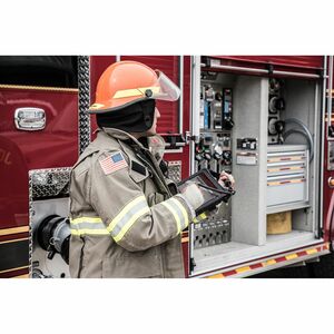 Zebra XSLATE L10 Rugged Tablet - 25.7 cm (10.1") WUXGA - Qualcomm Snapdragon 660 - 8 GB - 128 GB Storage - 4G - Kryo 260 O