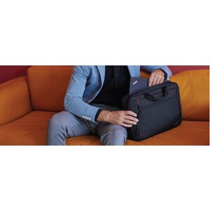 Lenovo Essential Plus Tasche Robust (Aktentasche) für 39,6 cm (15,6 Zoll) Notebook - Schwarz - Ballistic Nylon Körper - Wi
