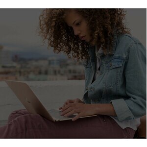 Computer portatile - Apple MacBook Pro MYD82T/A 33,8 cm (13,3") - WQXGA - 2560 x 1600 - Apple Octa core (8 Core) - 8 GB To