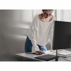 Monitor LED BenQ DesignVue PD2725U 685,8 mm (27") Class 4K UHD - 16:9 - Grigio - 68,6 cm (27") Viewable - Tecnologia In-pl